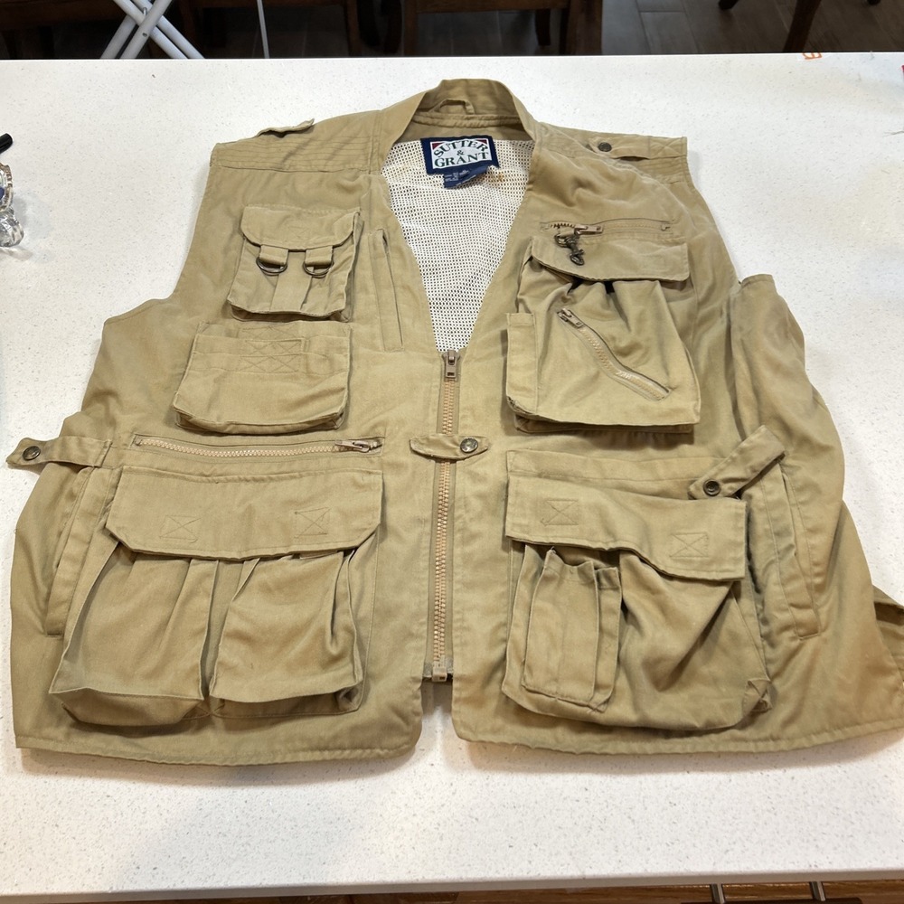 Hardcore Sutter And Grant XL‎ Hunt/Fish/Outdoor Vest Pockets/Zippers *Photos